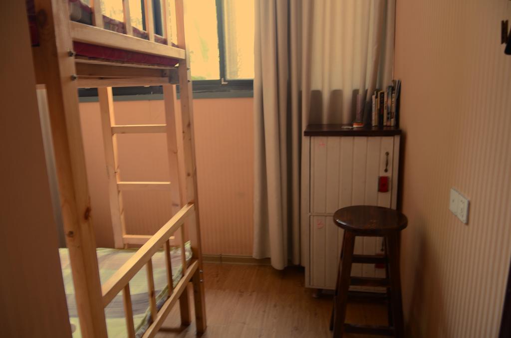 Snail Youth Hostel Хучжоу Номер фото